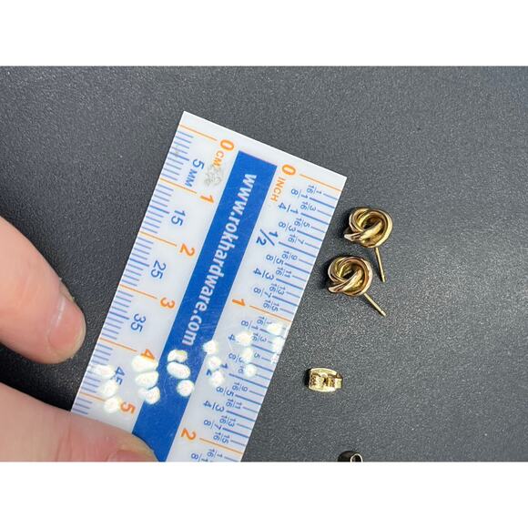 Designer Signed 14k Yellow Gold Classic Love Knot Post Stud Small Earrings 2.1g - Picture 7 of 10